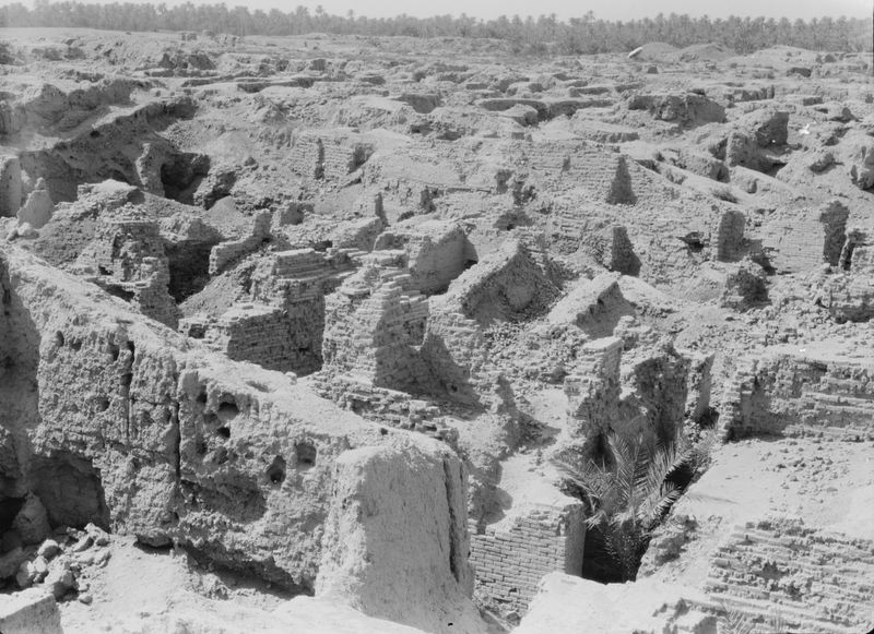 Файл:Babylon, 1932.jpg