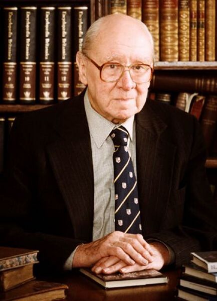Файл:William-Watt.jpg